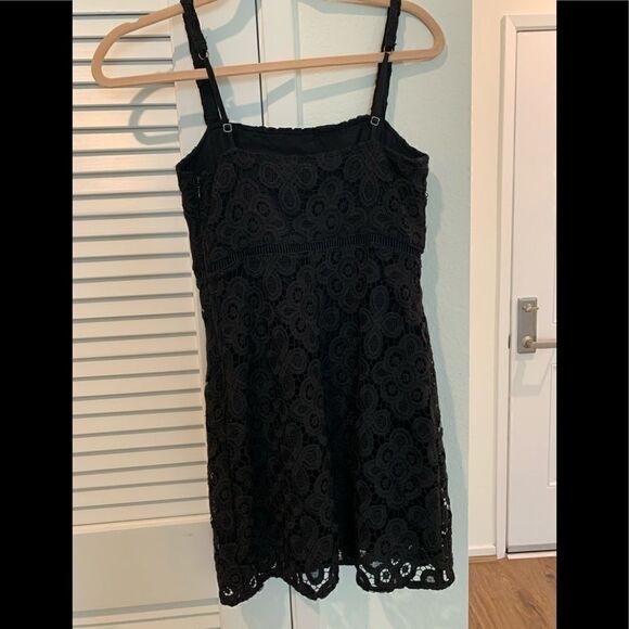Hollister Lace Square Neck Slip Dress - Picture 4 of 5